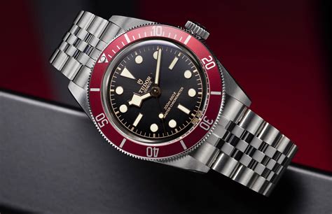 antagonista tudor black bay|tudor black bay model.